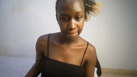 dollberry online show from 03/04/25, 09:18