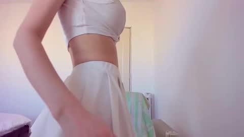 Snapshot of dollcedolly chatting on 02/23/26, 10:12 Eva online show from 02/23/26, 10:12