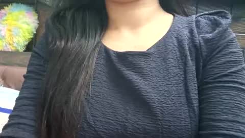 Snapshot of dollmeenu chatting on 01/07/26, 05:04 dollmeenu online show from 01/07/26, 05:04