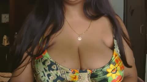 Snapshot of dolly_2 chatting on 02/24/26, 04:10 dolly_2 online show from 02/24/26, 04:10