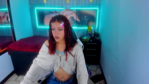 dolly_boob online show from 12/20/25, 05:03