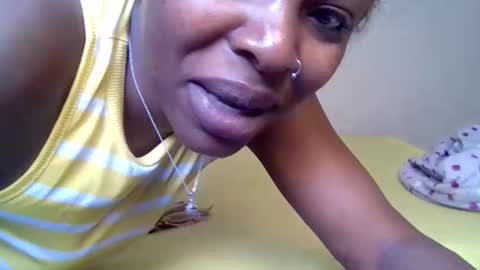 Snapshot of dolly_dally1 chatting on 10/14/25, 11:49 Dolly online show from 10/14/25, 11:49