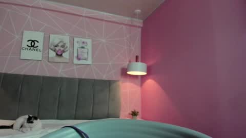 Call me Zoe  online show from 03/07/25, 05:18