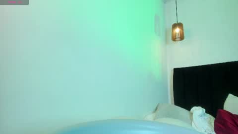 Call me Zoe  online show from 06/25/26, 12:42