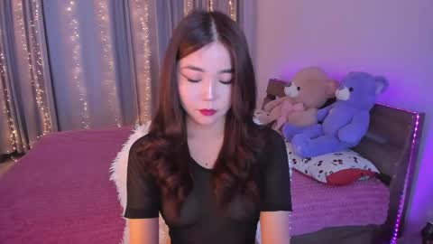 Snapshot of dollyiaa chatting on 05/01/26, 01:37 Dollya online show from 05/01/26, 01:37