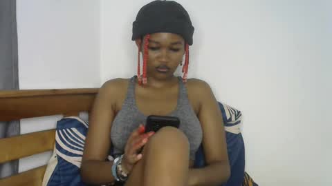 Cushey online show from 10/08/25, 08:23