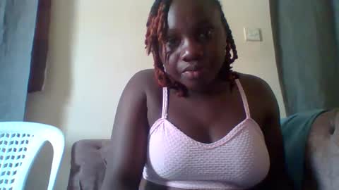 dollyvee online show from 11/12/25, 11:21