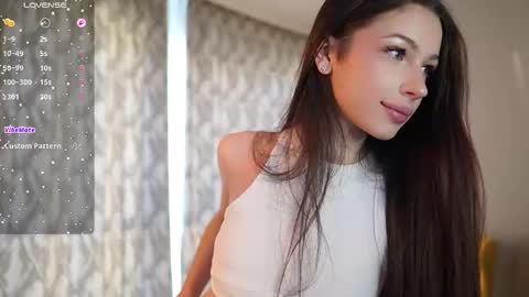 Snapshot of dollyvela chatting on 03/05/26, 02:57 Dolly online show from 03/05/26, 02:57