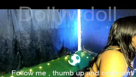 Snapshot of dollywdoll chatting on 06/15/26, 04:47 dollywdoll online show from 06/15/26, 04:47