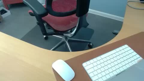 Snapshot of doloroso chatting on 11/01/25, 07:49 Doloroso online show from 11/01/25, 07:49