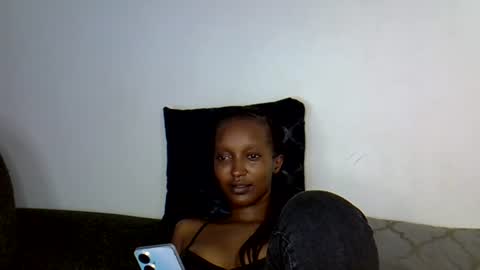 Snapshot of dolsexy chatting on 07/19/26, 10:35 dolsexy online show from 07/19/26, 10:35