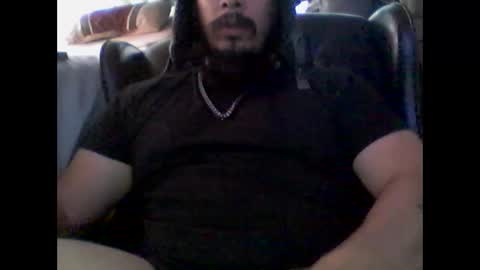 Snapshot of domanarchist chatting on 01/12/25, 09:29 Sullyboyx online show from 01/12/25, 09:29