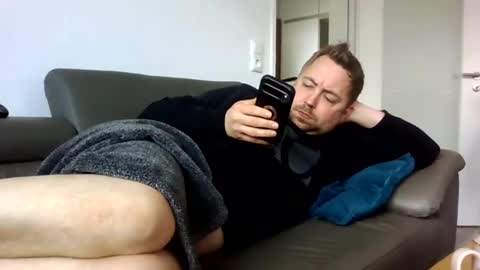 Snapshot of dombio_12 chatting on 03/21/26, 11:59 dombio_12 online show from 03/21/26, 11:59