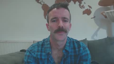 Snapshot of dombolio chatting on 02/13/26, 01:51 Dombol online show from 02/13/26, 01:51