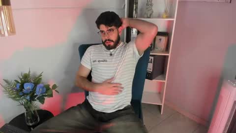 Snapshot of domboy_ chatting on 05/25/26, 08:15 domboy online show from 05/25/26, 08:15