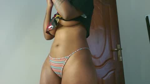 Amarie noels online show from 11/13/25, 01:43