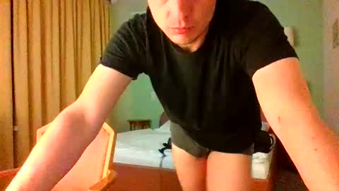 Snapshot of domenic1987 chatting on 03/23/26, 06:45 domenic1987 online show from 03/23/26, 06:45