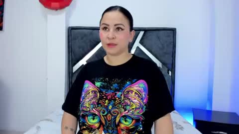 domi  online show from 06/15/26, 11:56
