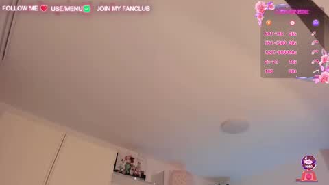 Snapshot of domina_deivis chatting on 01/22/25, 06:31 I WILL BE BACK ON WEDNESDAY DECEMBER 4 0100AM COLOMBIA TIME online show from 01/22/25, 06:31