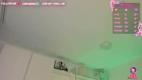 Snapshot of domina_deivis chatting on 01/23/25, 06:06 I WILL BE BACK ON WEDNESDAY DECEMBER 4 0100AM COLOMBIA TIME online show from 01/23/25, 06:06