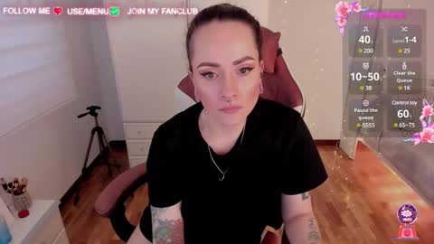 Snapshot of domina_deivis chatting on 02/04/25, 12:55 I WILL BE BACK ON WEDNESDAY DECEMBER 4 0100AM COLOMBIA TIME online show from 02/04/25, 12:55