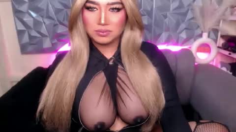 Snapshot of dominant10inchcock chatting on 01/31/26, 08:40 dominant10inchcock online show from 01/31/26, 08:40