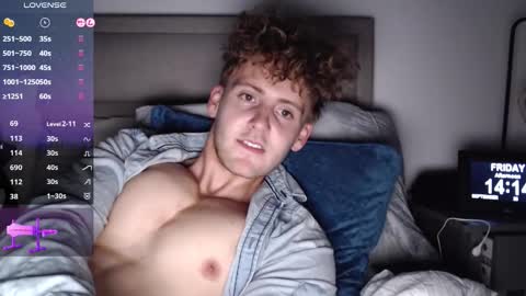 Alex...  online show from 09/26/25, 01:15