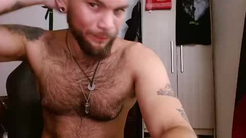 Logan - INDEPENDET MODEL online show from 06/03/26, 12:46