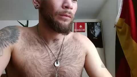 Logan - INDEPENDET MODEL online show from 06/19/26, 09:29