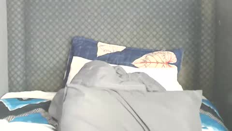 Snapshot of dominate_stud chatting on 03/06/26, 12:01 dominate_stud online show from 03/06/26, 12:01