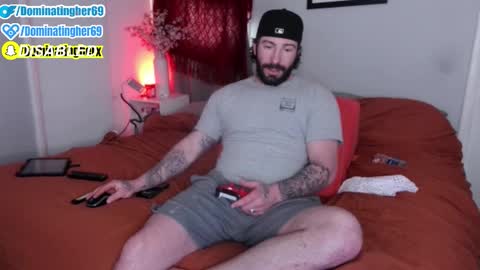 Snapshot of dominatingher69 chatting on 02/10/26, 05:06 dominatingher69 online show from 02/10/26, 05:06