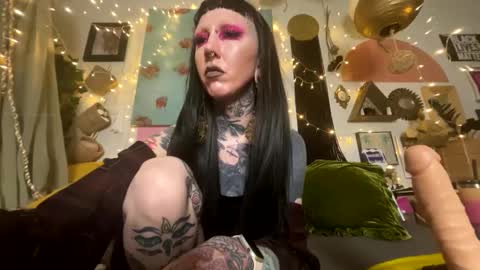 Dominatrix Esther Mars online show from 02/06/25, 03:59