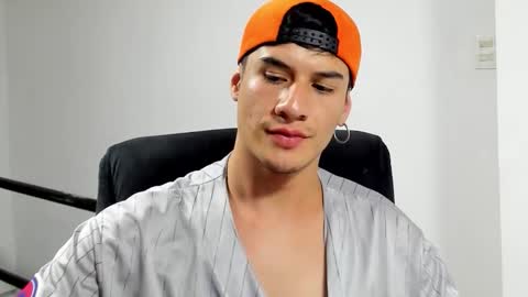 Snapshot of dominic_radccliffe chatting on 03/02/26, 02:36 Your real love online show from 03/02/26, 02:36