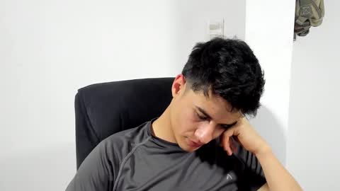 Snapshot of dominic_radccliffe chatting on 03/10/26, 03:11 Your real love online show from 03/10/26, 03:11