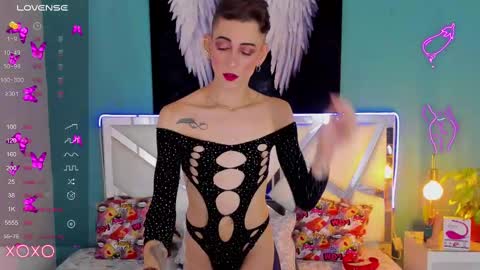 Snapshot of dominic_thailor chatting on 03/10/25, 02:05 Dominic online show from 03/10/25, 02:05