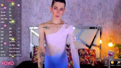 Snapshot of dominic_thailor chatting on 10/16/25, 02:29 Dominic online show from 10/16/25, 02:29