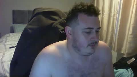 dominicb03 online show from 05/05/26, 07:33