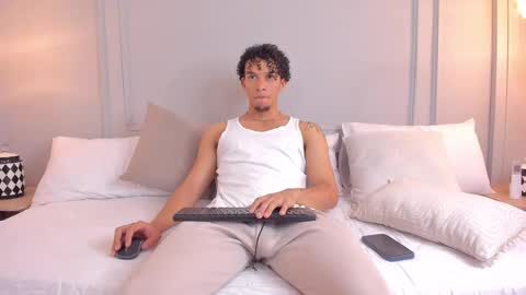 Dominick Star online show from 11/02/25, 04:04