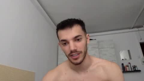 Snapshot of dominicvalente chatting on 06/08/26, 11:21 dominicvalente online show from 06/08/26, 11:21