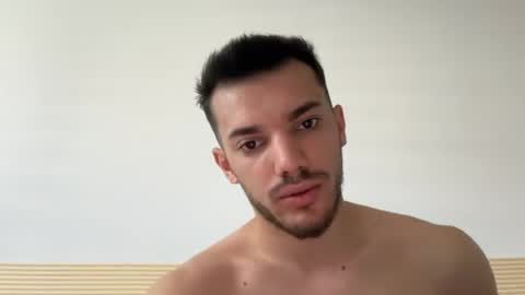 Snapshot of dominicvalente chatting on 06/17/26, 09:56 dominicvalente online show from 06/17/26, 09:56