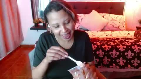 Snapshot of domink_gilr chatting on 06/24/26, 07:57 D O M I N K online show from 06/24/26, 07:57