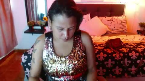 Snapshot of domink_gilr chatting on 07/23/26, 07:56 D O M I N K online show from 07/23/26, 07:56