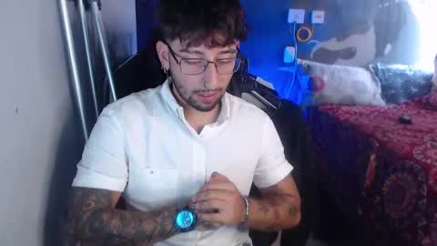 dominus_kane online show from 10/22/25, 07:13