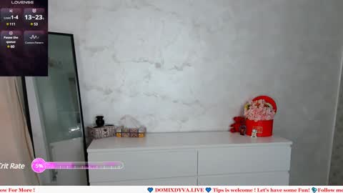 Dyva online show from 03/10/25, 03:20