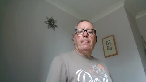 David uk online show from 07/23/26, 01:42