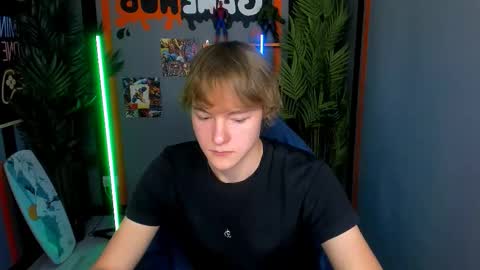 Snapshot of donald_brooks chatting on 11/25/25, 10:37 Donald online show from 11/25/25, 10:37