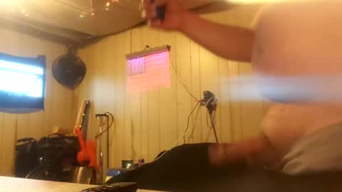 donaldblades04 online show from 05/19/26, 11:27