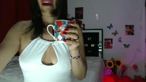 doncella_7 online show from 02/15/25, 09:05