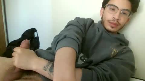 dondiego01 online show from 05/19/26, 06:58