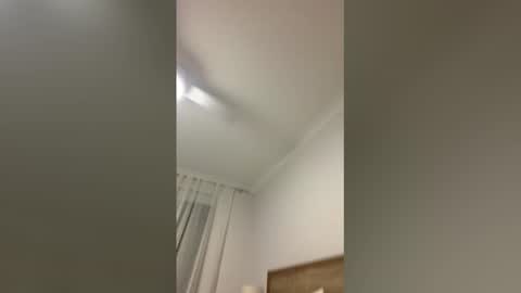 dongdollar83295 online show from 04/05/26, 03:42